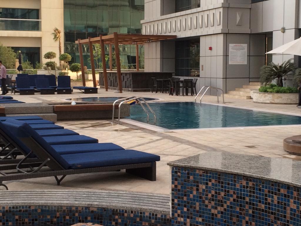 Yanjoon Holiday Homes - Princess Tower Apartments Dubai Exterior foto