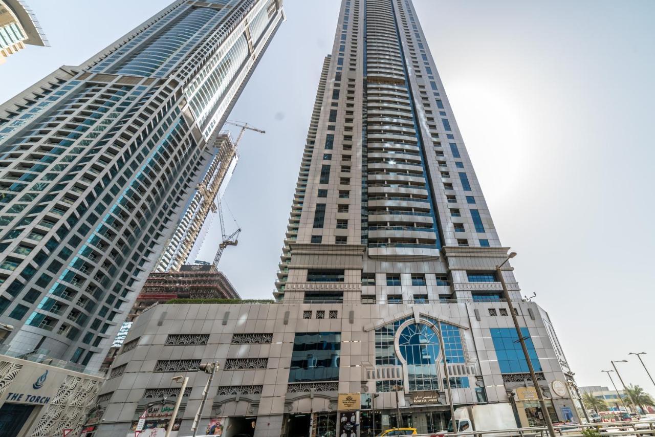 Yanjoon Holiday Homes - Princess Tower Apartments Dubai Exterior foto